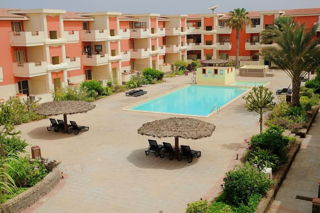 Nagoia's Place Com Varanda, Piscina E Super Wi-fi Apartment *